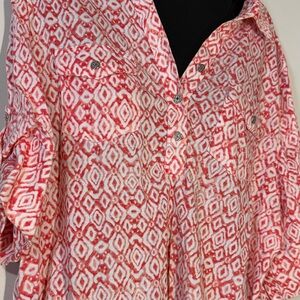 Cathy Daniels Coral and White Geometric Button-Front Shirt
